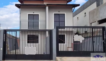 Casa em Cotia estrada do Padre Inácio a venda com 2 quartos 2 garagem
