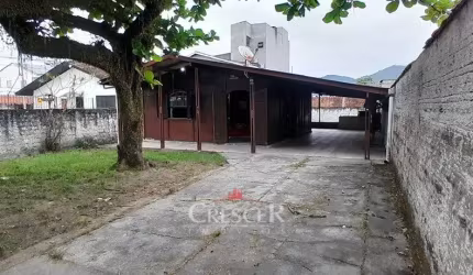 Casa para venda com 3 quartos em Matinhos