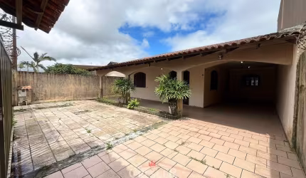Casa para venda com 2 quartos em Matinhos