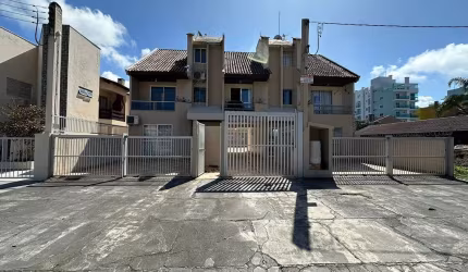 Apartamento 03 dormitórios a venda em Caiobá