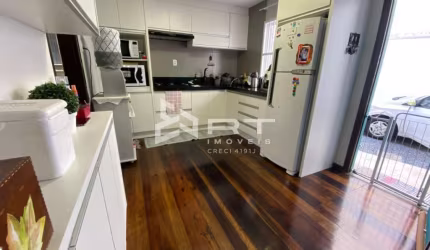 Prédio com 3 salas à venda no Velha Central, Blumenau , 204 m2 por R$ 950.000
