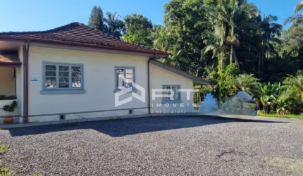 Terreno comercial à venda em Água Verde, Blumenau  por R$ 4.100.000