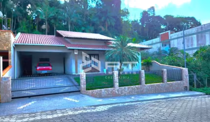 Casa com 3 quartos à venda no Tribess, Blumenau , 180 m2 por R$ 850.000