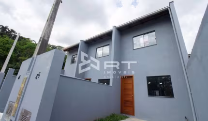 Casa com 2 quartos à venda em Água Verde, Blumenau , 68 m2 por R$ 320.000
