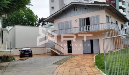 Casa comercial com 1 sala à venda no Victor Konder, Blumenau , 175 m2 por R$ 1.590.000