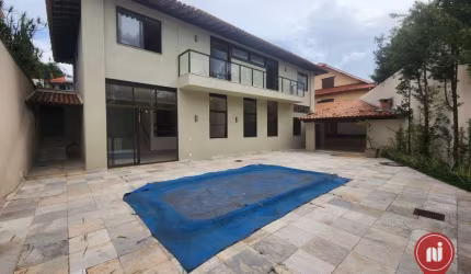 Casa com 5 dormitórios à venda, 560 m² por R$ 3.200.000,00 - Belvedere - Belo Horizonte/MG