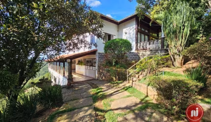 Casa com 4 dormitórios à venda, 564 m² por R$ 1.950.000,00 - Vale das Araras - Nova Lima/MG