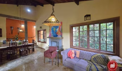 Casa com 6 dormitórios à venda, 280 m² por R$ 1.450.000,00 - Ville de Montagne - Nova Lima/MG
