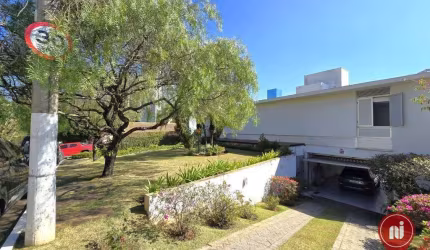 Casa com 4 dormitórios à venda, 320 m² por R$ 5.900.000,00 - Condomínio Village Terrasse - Nova Lima/MG