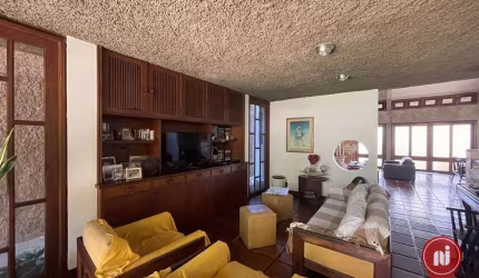 Casa semi-mobiliada com 5 dormitórios à venda, 367 m² por R$ 1.800.000 - Santa Lúcia - Belo Horizonte/MG