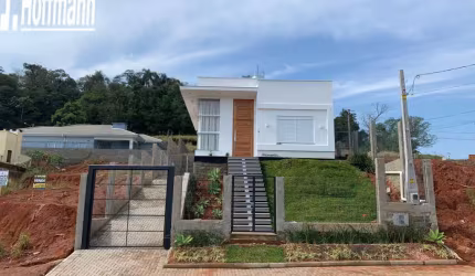 Casa/Sobrado - Bairro Floresta - Estância Velha