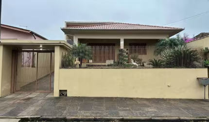 Casa/Sobrado - Bairro Centro - Estância Velha