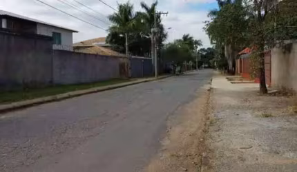 Terreno à venda na Rua Olga Fratezzi, Garças, Belo Horizonte por R$ 730.000