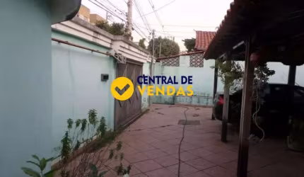 Casa com 3 quartos à venda na Pessegueiros, 163, Vila Cloris, Belo Horizonte por R$ 650.000