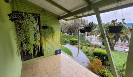 Casa com 3 quartos à venda na Rua General Osório, 1319, Velha, Blumenau, 200 m2 por R$ 790.000