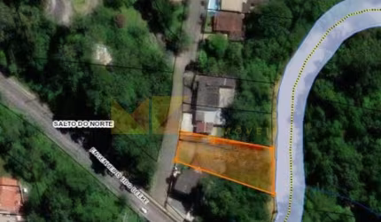 Terreno à venda na Rua Cinco de Outubro, 406, Salto do Norte, Blumenau, 1017 m2 por R$ 495.000