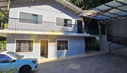 Casa com 4 quartos à venda na Rua Irmã Aluysianis, 630, Velha, Blumenau, 355 m2 por R$ 1.480.000