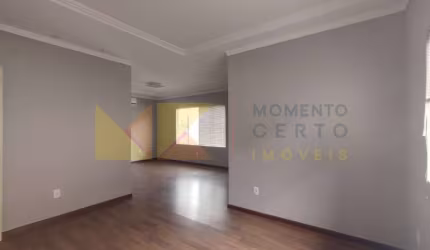 Casa com 3 quartos à venda na Daniel Pfaffendorf, 311, Itoupava Seca, Blumenau, 247 m2 por R$ 1.050.000