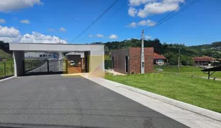 Casa em condomínio fechado com 2 quartos à venda na Rua Werner Duwe, 2575, Testo Salto, Blumenau, 70 m2 por R$ 400.000
