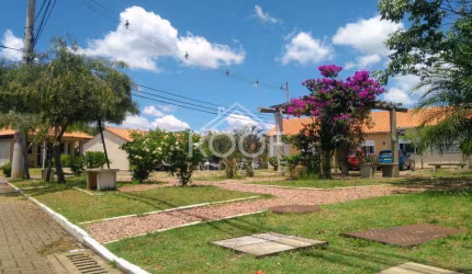 Casa em condomínio fechado com 3 quartos à venda no Olaria, Canoas  por R$ 335.000