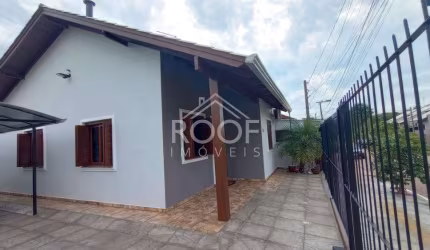 Casa com 2 quartos à venda no Vargas, Sapucaia do Sul  por R$ 390.000