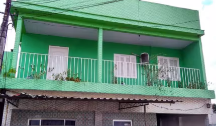Sobrado com 3 dormitórios à venda, 180 m² por R$ 280.000,00 - Zé Garoto - São Gonçalo/RJ