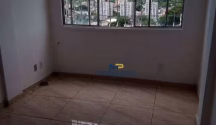 Apartamento com 2 dormitórios à venda, 60 m² por R$ 160.000,00 - Porto Novo - São Gonçalo/RJ