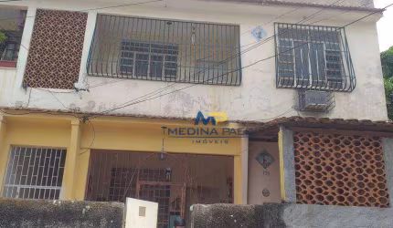 Sobrado com 2 dormitórios à venda por R$ 210.000,00 - Tenente Jardim - São Gonçalo/RJ
