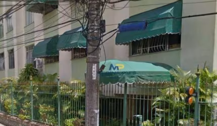 Apartamento com 2 dormitórios à venda, 96 m² por R$ 210.000,00 - Rocha - São Gonçalo/RJ