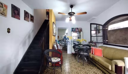 Casa com 4 dormitórios à venda por R$ 350.000,00 - Porto Novo - São Gonçalo/RJ