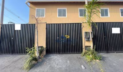 Casa com 2 dormitórios à venda por R$ 240.000,00 - Laranjal - São Gonçalo/RJ