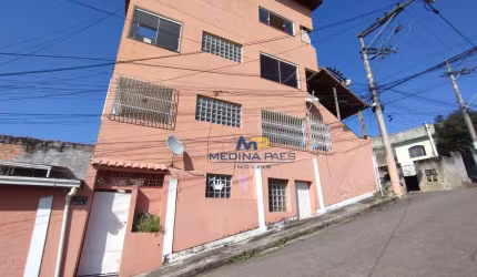 Casa com 1 dormitório à venda, 65 m² por R$ 175.000,00 - Paraíso - São Gonçalo/RJ