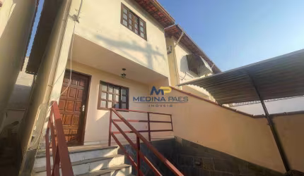 Casa com 2 dormitórios à venda por R$ 270.000,00 - Laranjal - São Gonçalo/RJ