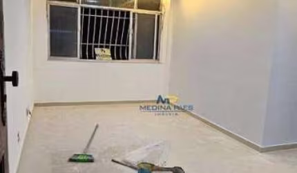 Apartamento com 2 dormitórios à venda, 60 m² por R$ 190.000,00 - Colubande - São Gonçalo/RJ