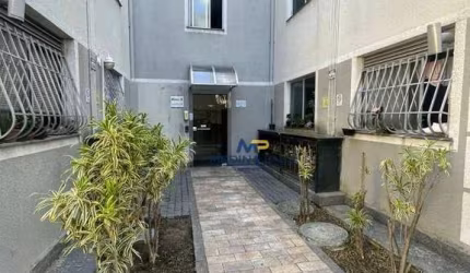 Apartamento com 2 dormitórios à venda, 55 m² por R$ 155.000,00 - Vista Alegre - São Gonçalo/RJ