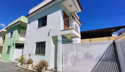 Casa com 2 dormitórios à venda, 70 m² por R$ 260.000,00 - Mutuá - São Gonçalo/RJ