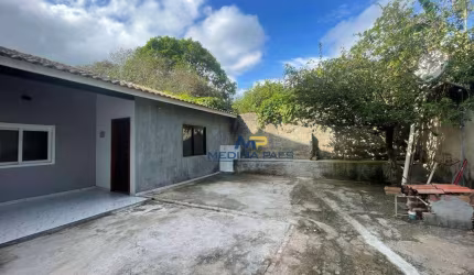 Casa com 2 dormitórios à venda por R$ 195.000,00 - Vista Alegre - São Gonçalo/RJ