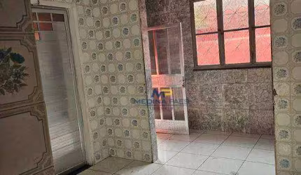 Casa com 2 dormitórios à venda, 127 m² por R$ 240.000,00 - Trindade - São Gonçalo/RJ