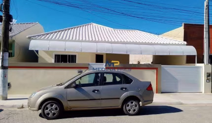 Casa com 3 dormitórios à venda, 180 m² por R$ 580.000,00 - Ubás - Iguaba Grande/RJ