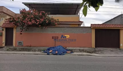 Casa com 3 dormitórios à venda, 160 m² por R$ 300.000,00 - Laranjal - São Gonçalo/RJ