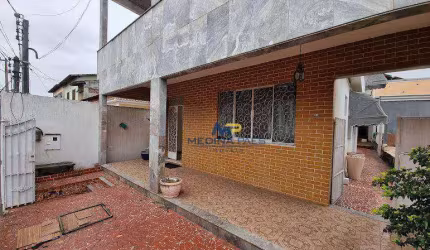 Casa com 4 dormitórios à venda, 275 m² por R$ 500.000,00 - Vila Iara - São Gonçalo/RJ