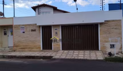 Casa com 3 dormitórios para alugar por R$ 6.000,00/mês - Horto - Teresina/PI
