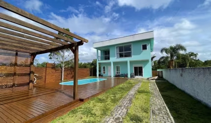 Casa para alugar no bairro Canasvieiras - Florianópolis/SC
