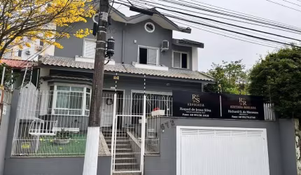 Casa Alto Padrão em Canto, Florianópolis/SC