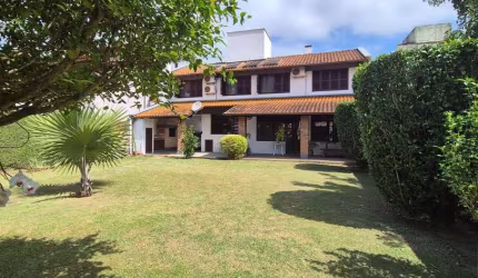 Casa Jardim Anchieta, 3 dormitórios, Florianópolis