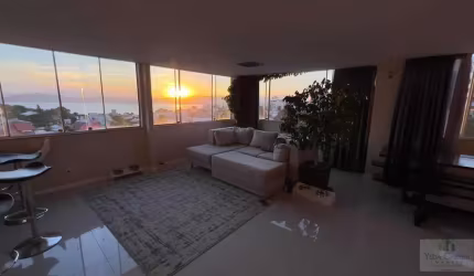 Cobertura linear com 4 dormitórios, vista sensacional à venda, 234 m² - Abraão - Florianópolis/SC