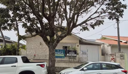 Casa Padrão, 3 quartos, suíte, garagem