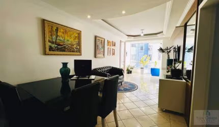 Apartamento com 2 Dormitórios à Venda no bairro Abraão - Florianópolis - SC