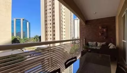 Apartamento na Rua do Professor