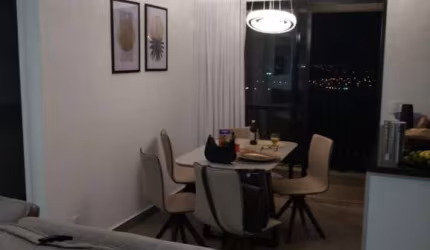Ótimo apto no Edifício Solo
